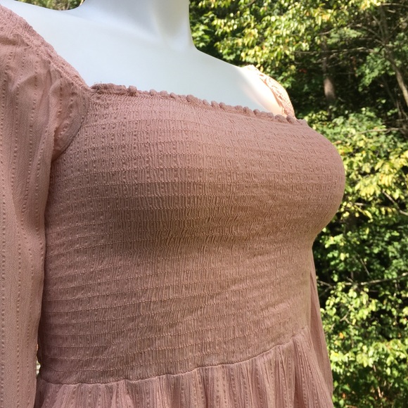 AEO adorable stretch ruffled crop top size M - Picture 7 of 7